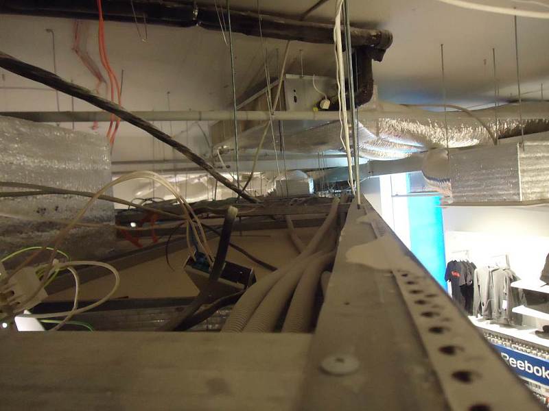 Обследование фундамента магазина «Reebok» фото 2